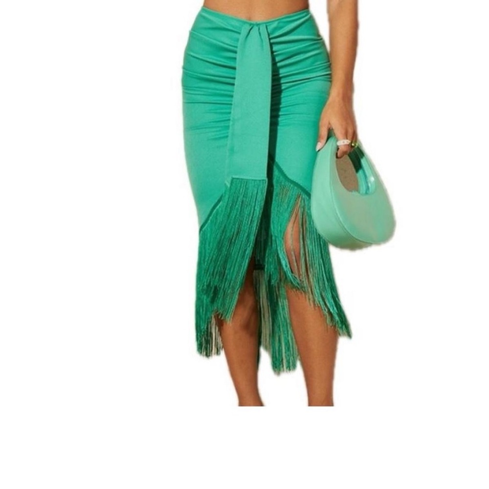 PrettyLittleThing Teal Fringe Midi Skirt